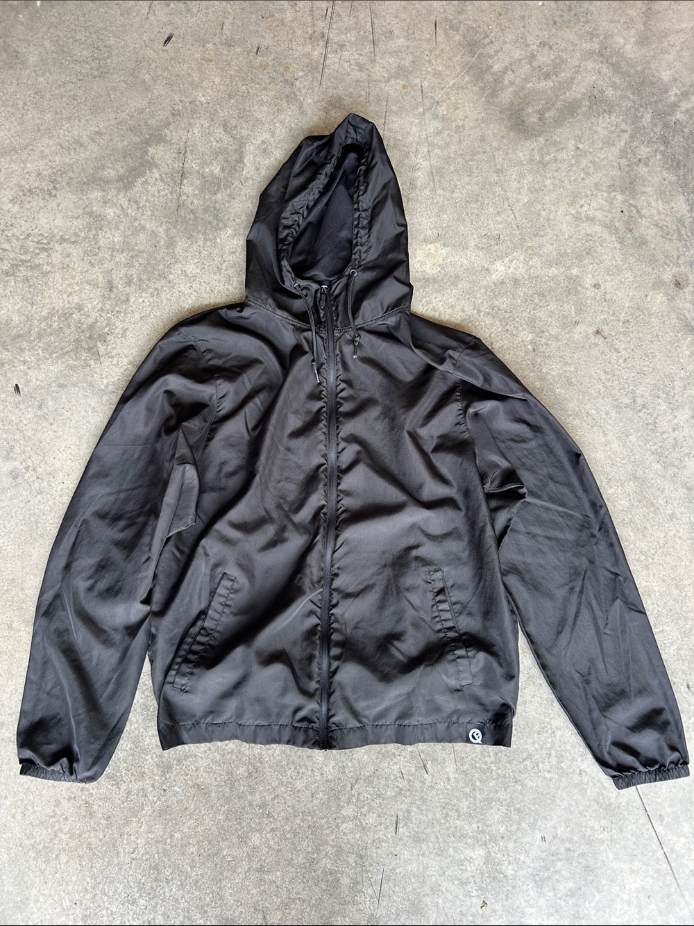 Quikflip Dryflip Black Convertible Windbreaker Jacket Backpack Hooded